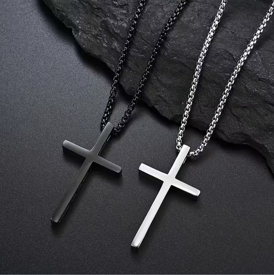Custom engraved stainless steel cross pendant necklace – front view. Ships Canada & USA.
